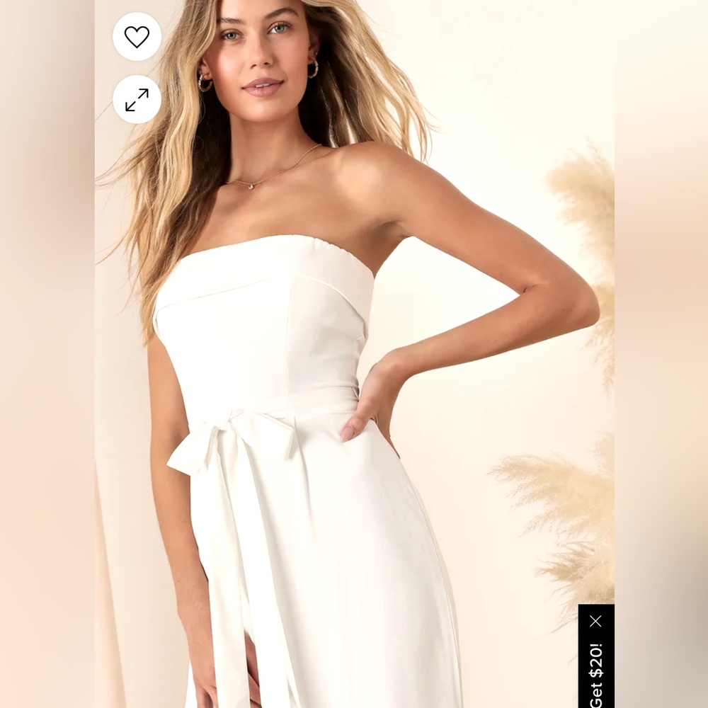 NWT Ivory / White Jumpsuit Lulus -Large Strapless